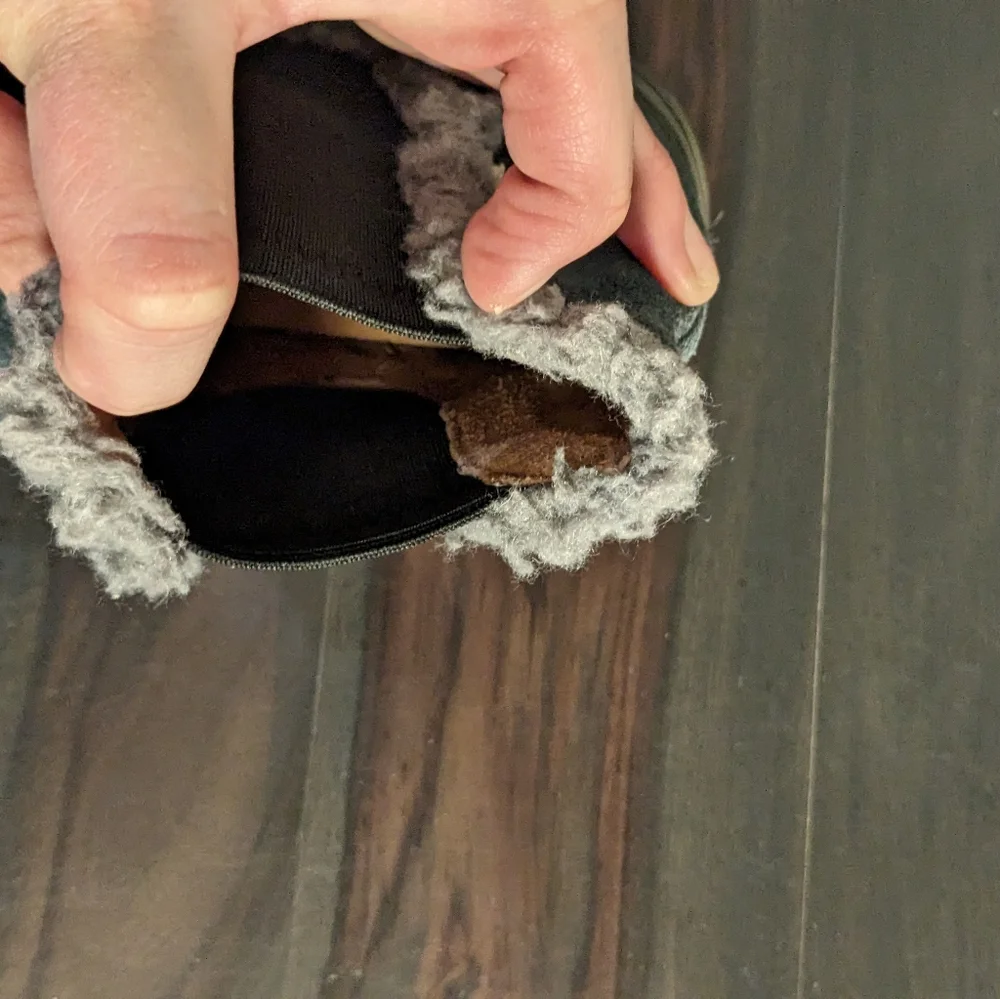VENETTINI Grey Suede Faux Fur Slip-on Boot Euro 33 US 2
